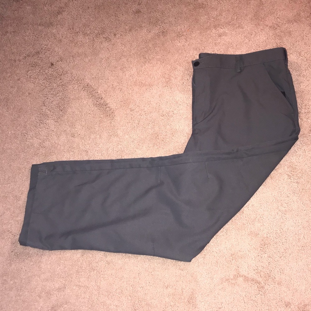 Izod grey golf pants 42x30